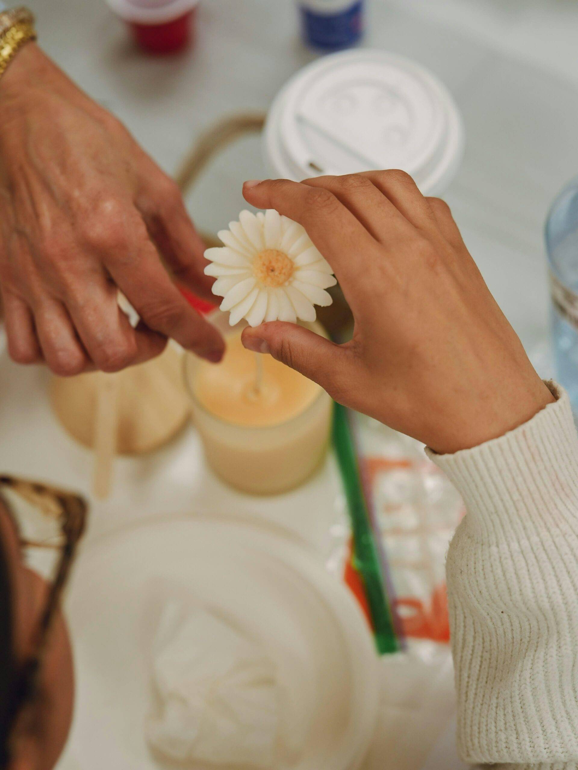 Candle-making workshop at the Artful Table – Nov 01
